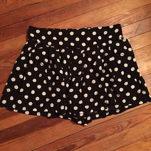 Flowy polka dot shorts